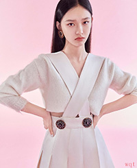 林允时尚第壹街拍黑长直百变女神气质封面(9)