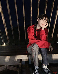 甜美女孩欧阳娜娜休闲写真(9)