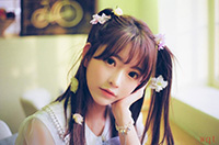 清纯可爱的性感少女写真(10)