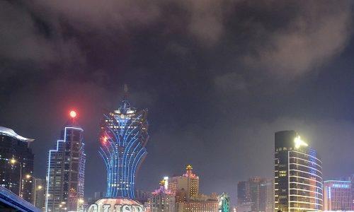 澳门五年规划优化博彩业结构扩中场份额 业界料赌厅缩规模求存 澳门五年规划优化博彩业结构扩中场份额 业界料赌厅缩规模求存
