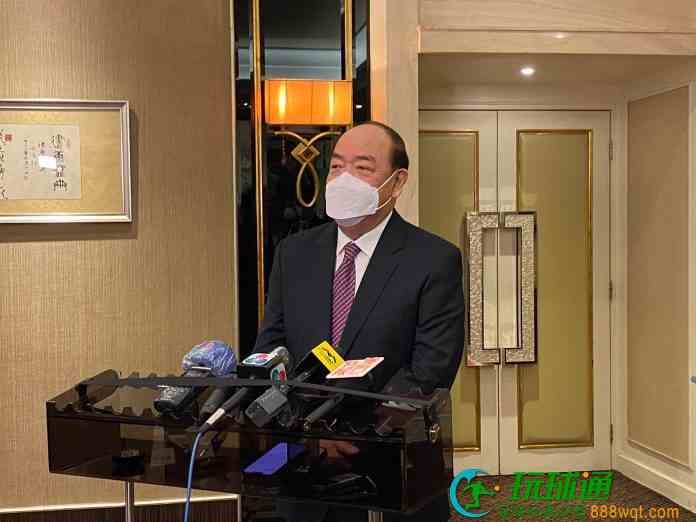 今年千三億賭收賀一誠有信心達標 早發現金分享由經財司研究 今年千三億賭收賀一誠有信心達標 早發現金分享由經財司研究