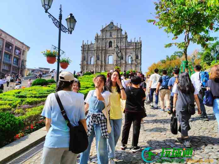 暑假高峰珠海赴澳簽註預約爆滿 學者指年輕旅客多難帶動賭收 暑假高峰珠海赴澳簽註預約爆滿 學者指年輕旅客多難帶動賭收