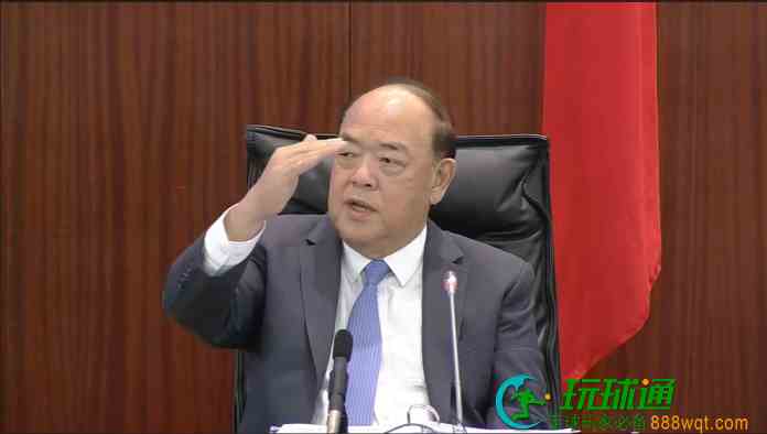 賀一誠料明年維持赤字預算 賭收達2300億始收支平衡