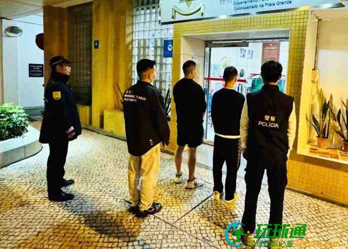 治安警破店舖盜竊案拘兩內地漢 揭一竊賊另夥同行男子賓館賣淫 治安警破店舖盜竊案拘兩內地漢 揭一竊賊另夥同行男子賓館賣淫