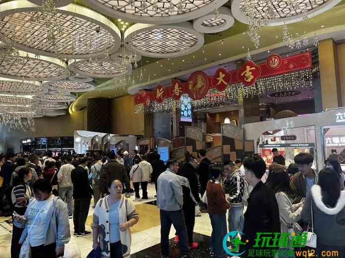 春節9天假訪澳日均客量按年升5.5%至17.3萬 內地客佔七成七 春節9天假訪澳日均客量按年升5.5%至17.3萬 內地客佔七成七
